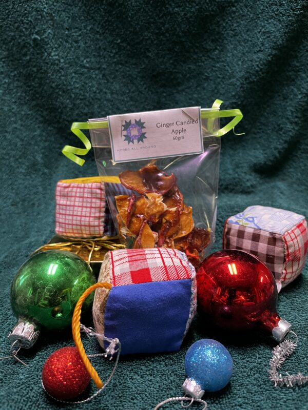 Candied Ginger Apple Pieces
